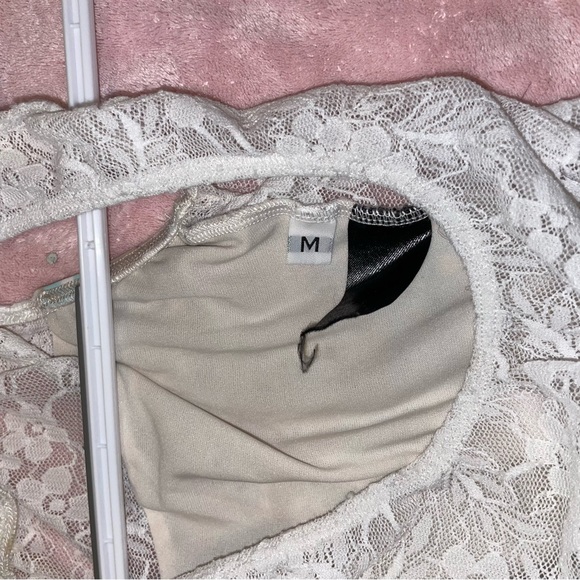 Custom Class In Leotard - Picture 2 of 3